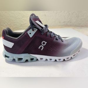 Women's Cloud Swift Helion Running Shoes